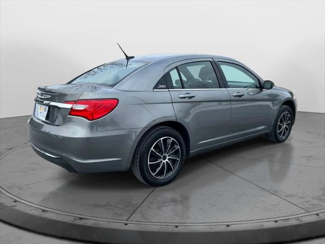 2012 Chrysler 200 LX