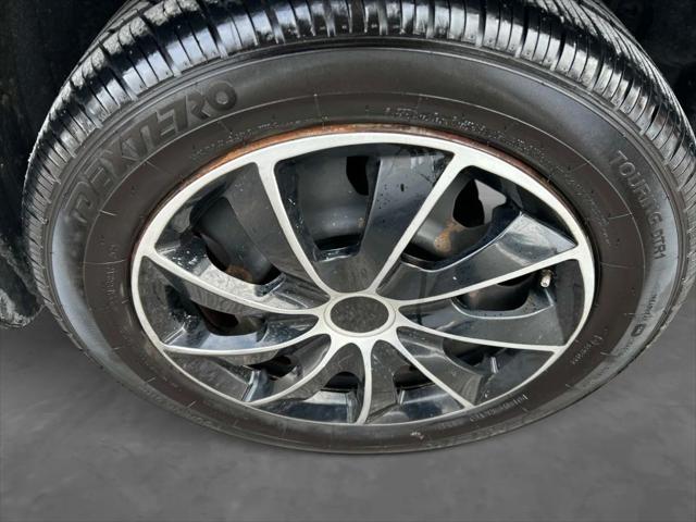2012 Chrysler 200 LX