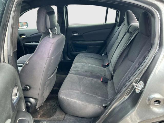 2012 Chrysler 200 LX