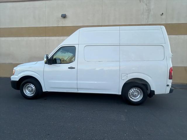 2016 Nissan 3500 S V8