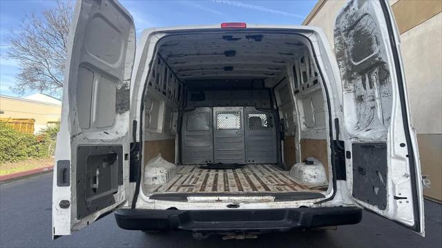 2016 Nissan 3500 S V8