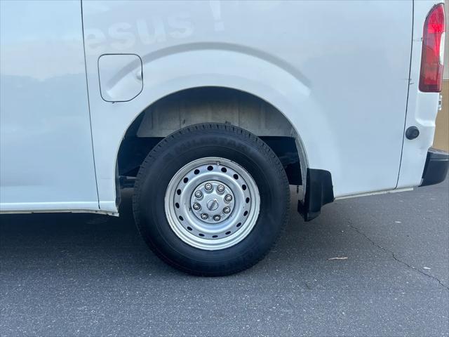2016 Nissan 3500 S V8