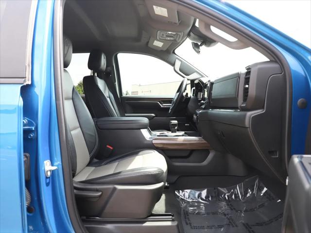 2023 Chevrolet Silverado 1500 4WD Crew Cab Short Bed RST