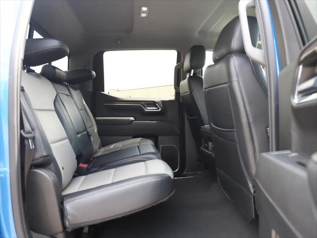 2023 Chevrolet Silverado 1500 4WD Crew Cab Short Bed RST