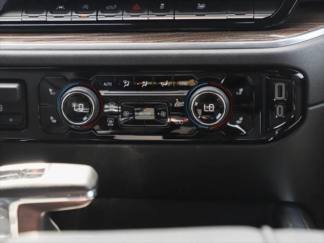 2023 Chevrolet Silverado 1500 4WD Crew Cab Short Bed RST