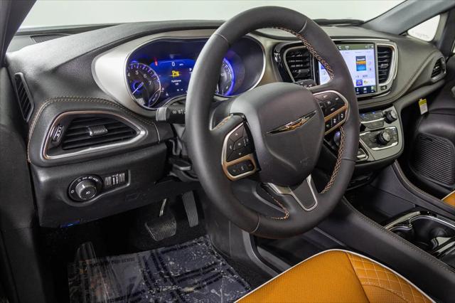 2026 Chrysler Pacifica Pinnacle AWD