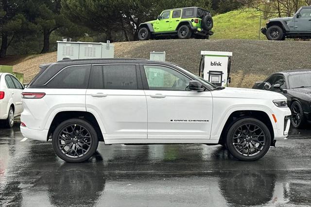 2026 Jeep Grand Cherokee Summit 4x4