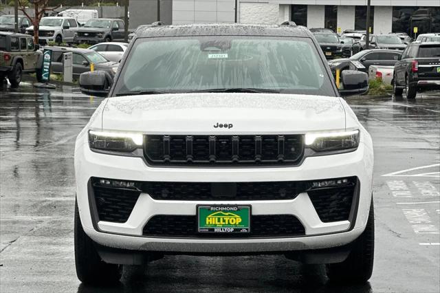 2026 Jeep Grand Cherokee Summit 4x4