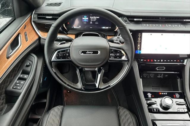 2026 Jeep Grand Cherokee Summit 4x4