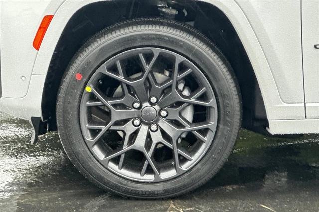 2026 Jeep Grand Cherokee Summit 4x4
