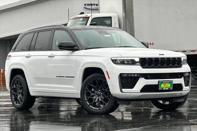 2026 Jeep Grand Cherokee Summit 4x4