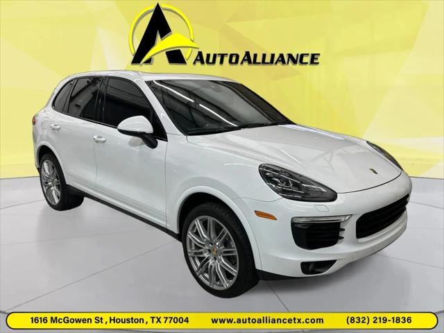 2017 Porsche Cayenne Platinum Edition