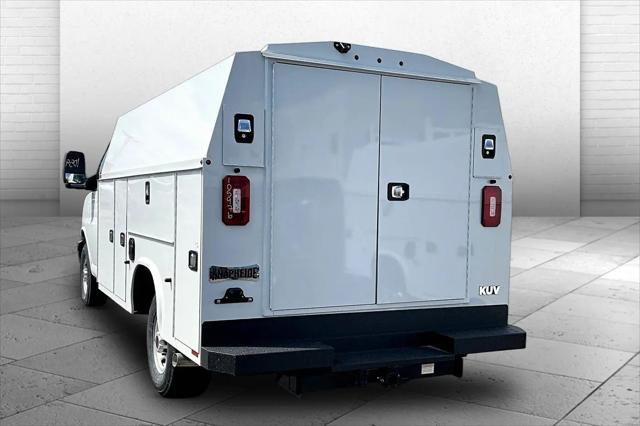 2026 GMC Savana Cutaway Work Van