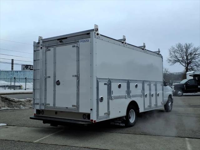 2026 Ford E-350 Cutaway E-Series Cutaway