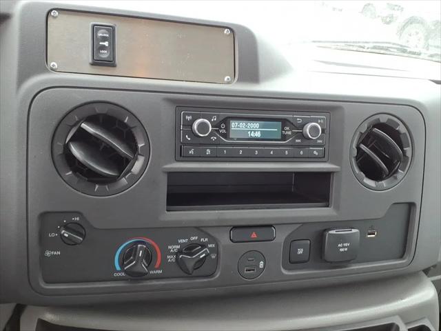 2026 Ford E-350 Cutaway E-Series Cutaway