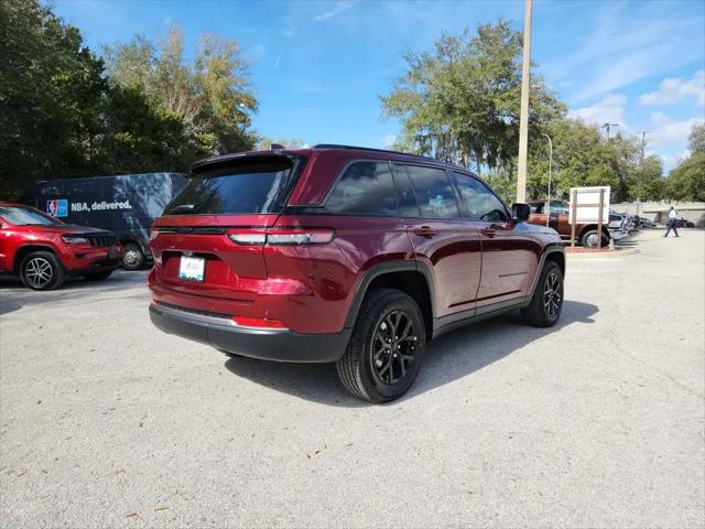 2026 Jeep Grand Cherokee Altitude 4x4