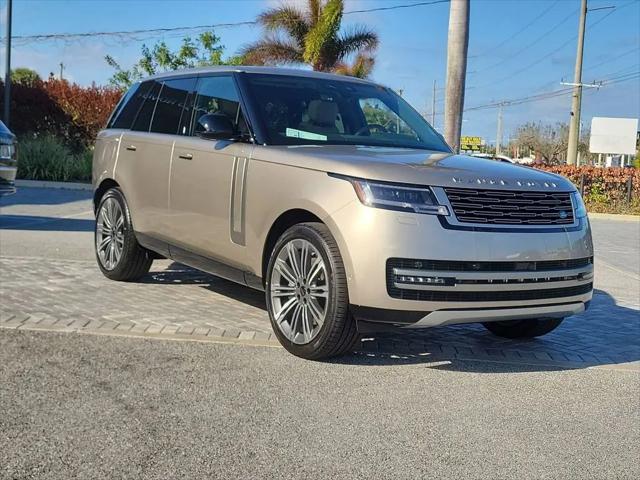 2026 Land Rover Range Rover P530 SE