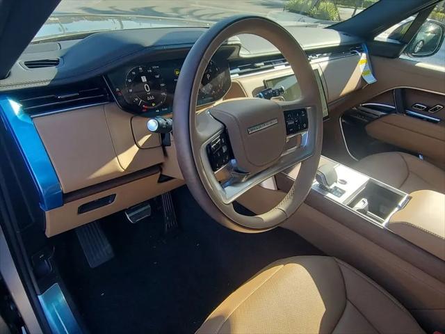 2026 Land Rover Range Rover P530 SE