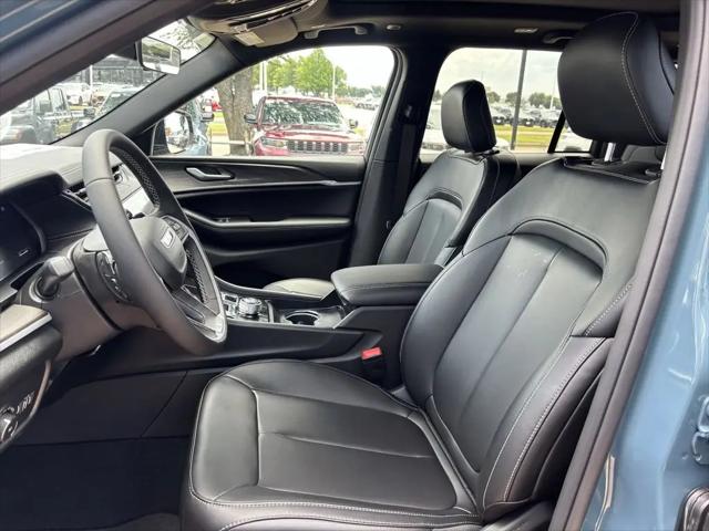2026 Jeep Grand Cherokee Limited 4x2