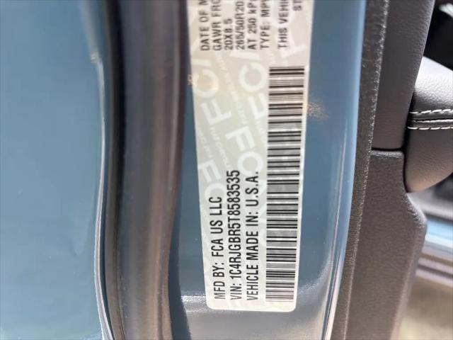 2026 Jeep Grand Cherokee Limited 4x2