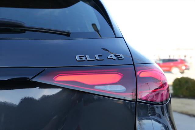 2026 Mercedes-Benz GLC 4MATIC