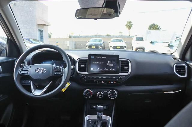 2026 Hyundai Venue SE