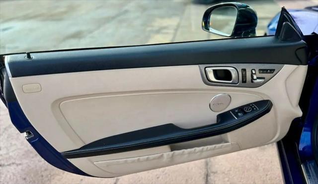 2020 Mercedes-Benz C-CLASS C 300 SLC 300