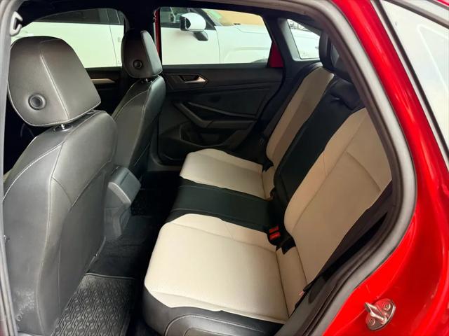 2019 Volkswagen Jetta 1.4T R-Line