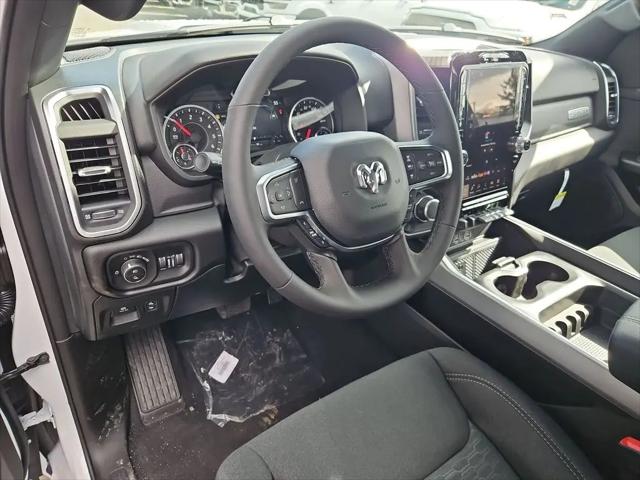 2026 Ram 1500 Big Horn Crew Cab 4x4 5'7" Box