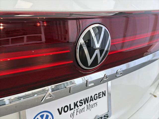 2026 Volkswagen Atlas SE