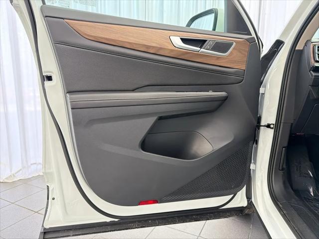 2026 Volkswagen Atlas SE