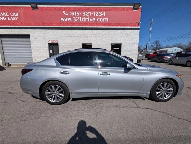 2015 INFINITI Q50h Premium