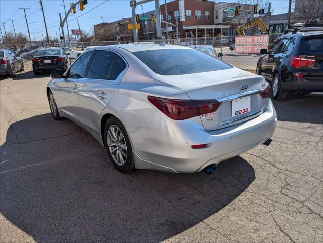 2015 INFINITI Q50h Premium
