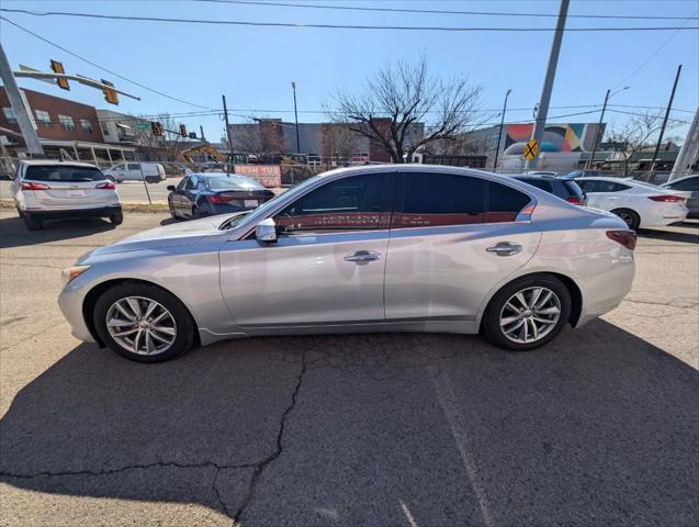 2015 INFINITI Q50h Premium