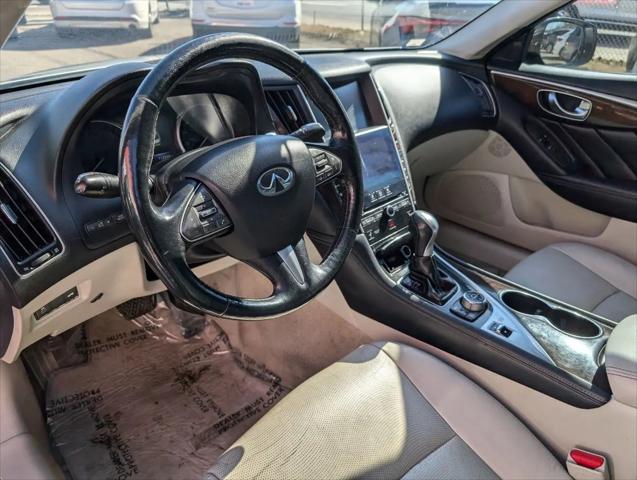 2015 INFINITI Q50h Premium