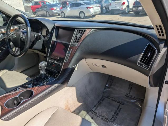2015 INFINITI Q50h Premium