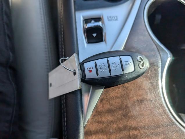 2015 INFINITI Q50h Premium