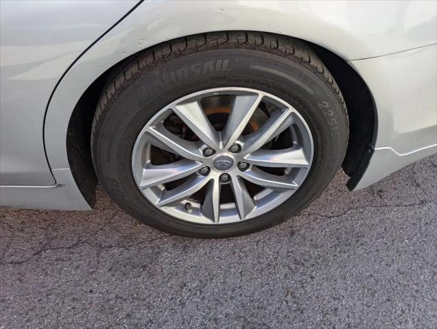 2015 INFINITI Q50h Premium