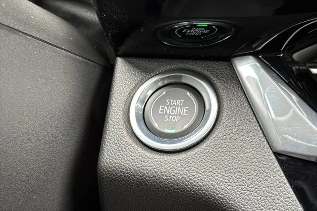 2026 Buick NV Avenir FWD