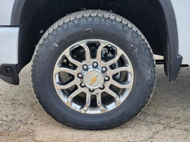 2026 Chevrolet Silverado 2500HD Crew Cab, Standard Bed, LT, 4WD