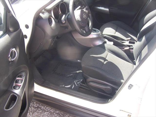 2017 Nissan JUKE S