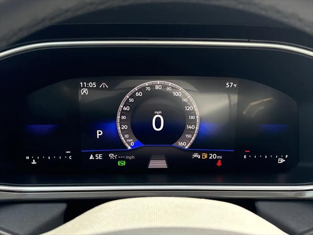 2026 Volkswagen Taos SE Black