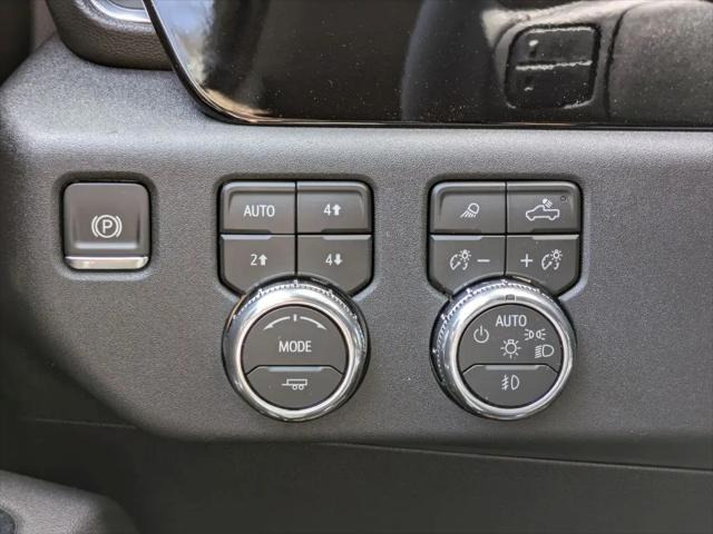2026 GMC Sierra 2500HD Crew Cab, Standard Bed, SLT, 4WD