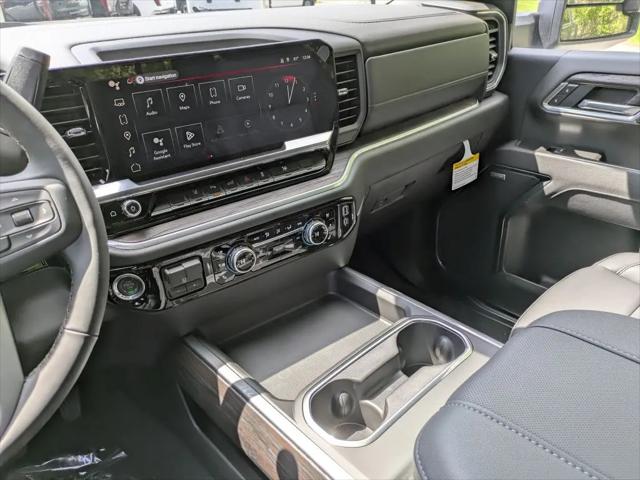 2026 GMC Sierra 2500HD Crew Cab, Standard Bed, SLT, 4WD