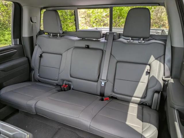 2026 GMC Sierra 2500HD Crew Cab, Standard Bed, SLT, 4WD