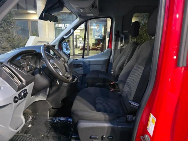 2017 Ford Transit XLT