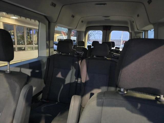 2017 Ford Transit XLT