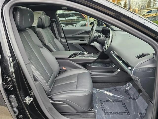2026 Cadillac iQ Signature Sport AWD