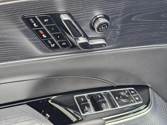 2026 Cadillac iQ Signature Sport AWD