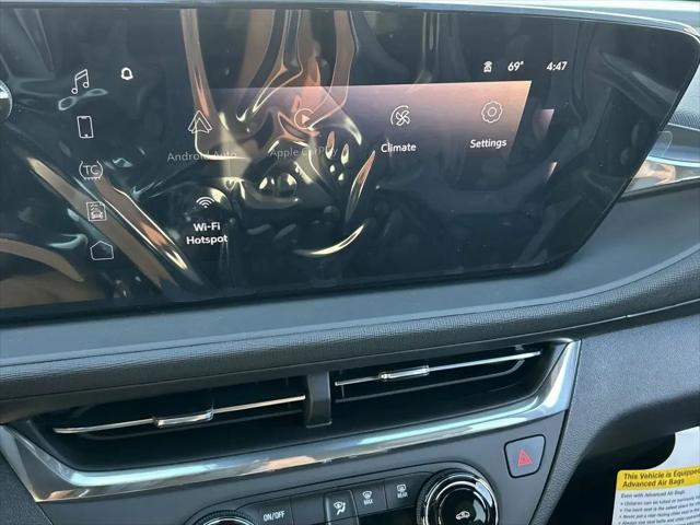 2026 Buick NV Preferred FWD